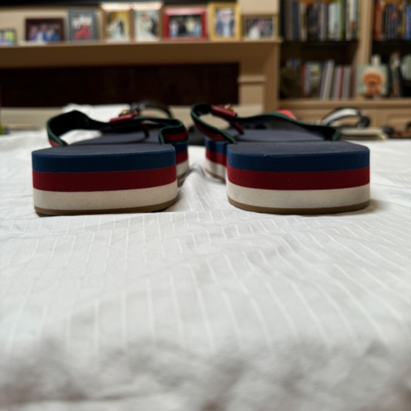 Gucci Men’s Tiger’s Head Sandals Size 11